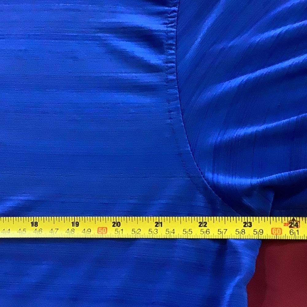 Men’s 42-44 Large blue sports shirt. See measurements. Bundle price listed. - Picture 4 of 7